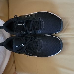 Nike womens cross trainer